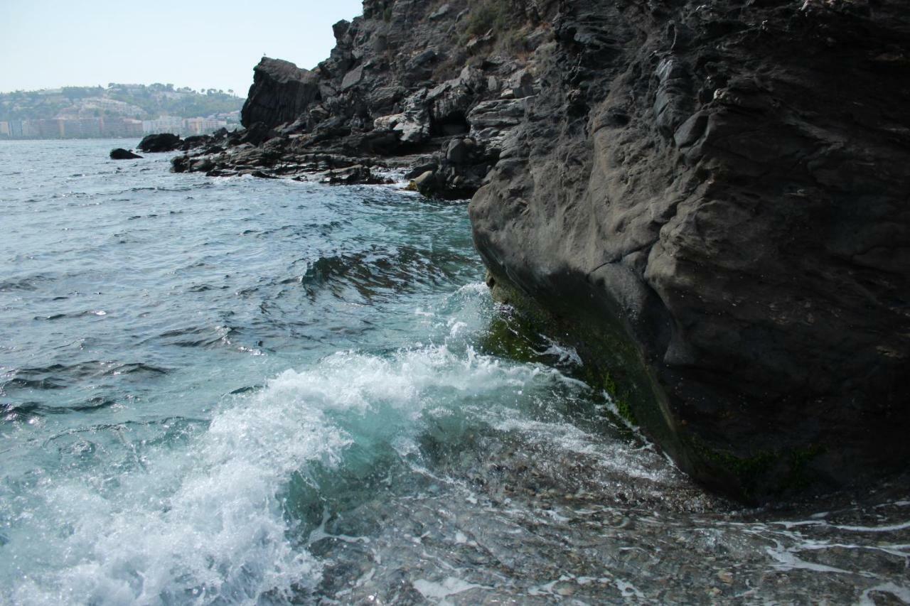 Los Pinos Mar Y Montana Almuñécar Esterno foto